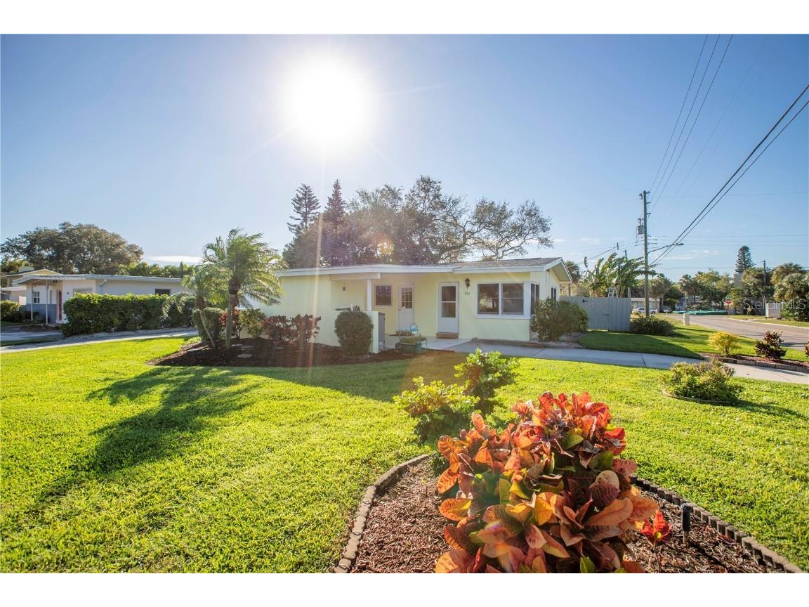 301 41st Avenue Saint Pete Beach FL 33706 U8148546 image1