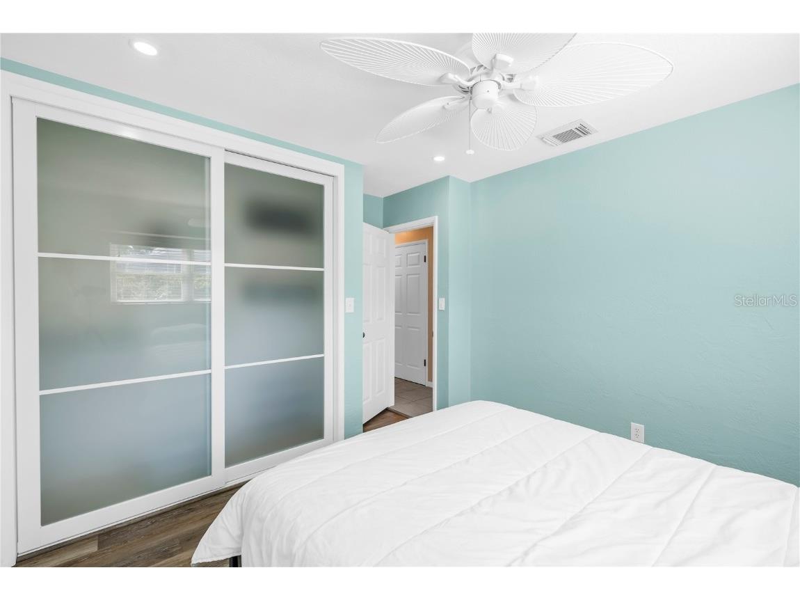 301 41st Avenue Saint Pete Beach FL 33706 TB8428968 image15