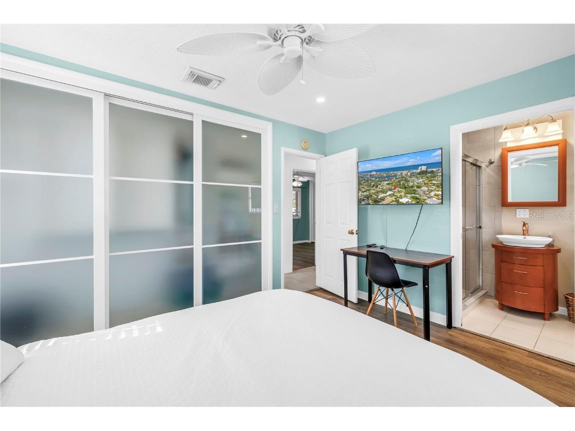 301 41st Avenue Saint Pete Beach FL 33706 TB8428968 image21