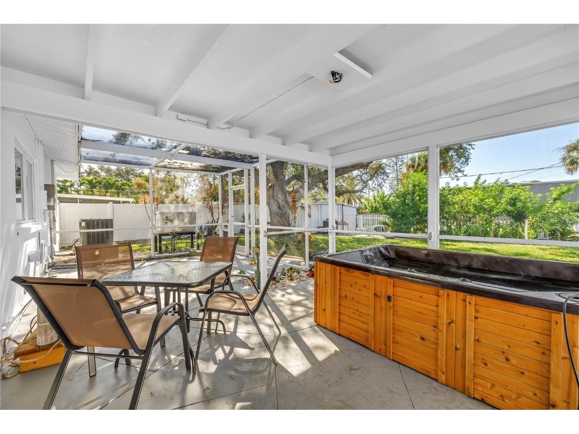 301 41st Avenue Saint Pete Beach FL 33706 TB8428968 image24