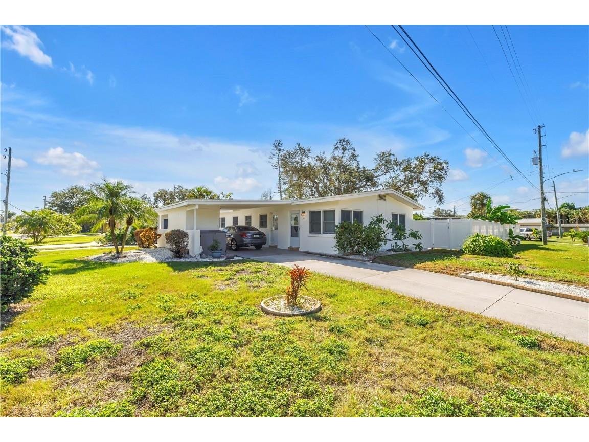 301 41st Avenue Saint Pete Beach FL 33706 TB8428968 image3