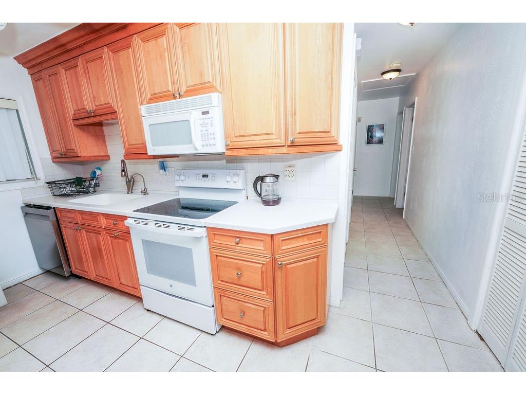 301 41st Avenue Saint Pete Beach FL 33706 TB8486244 image17