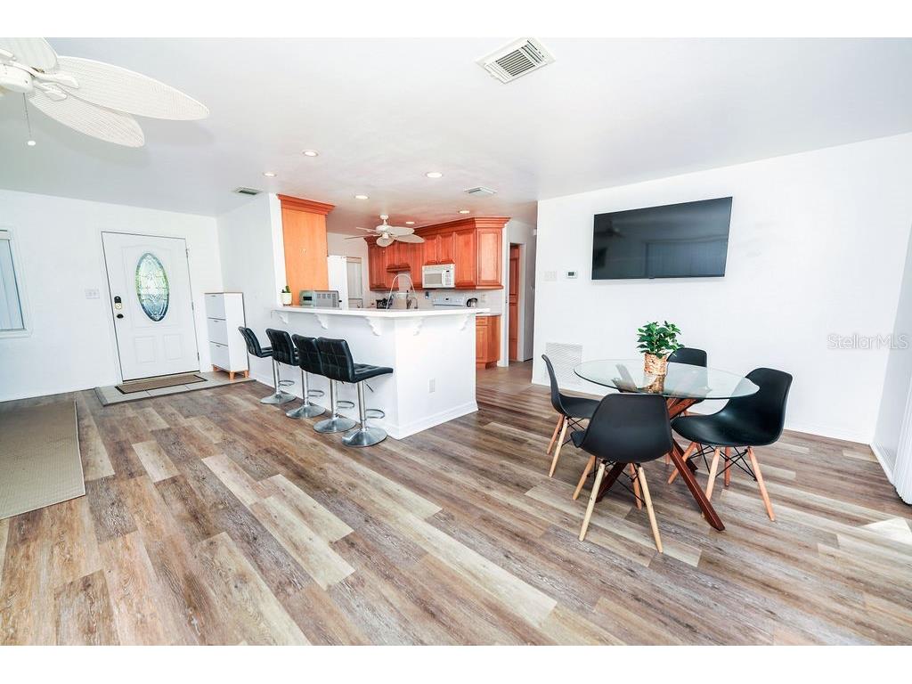 301 41st Avenue Saint Pete Beach FL 33706 TB8486244 image39