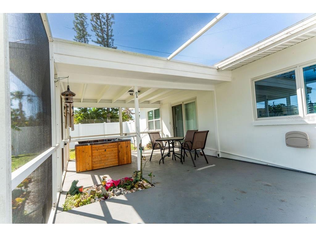 301 41st Avenue Saint Pete Beach FL 33706 TB8486244 image48