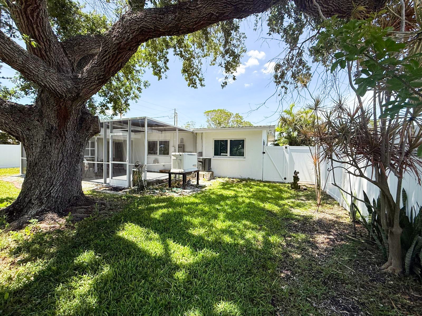 301 41st Avenue Saint Pete Beach FL 33706 TB8512325 image37