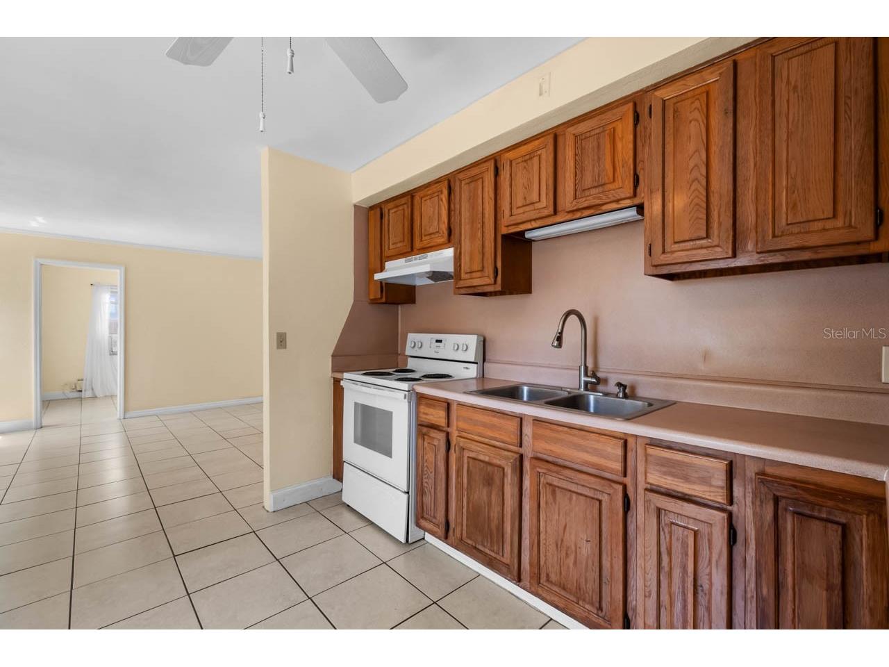 301 5th Avenue NW Ruskin FL 33570 TB8490637 image13