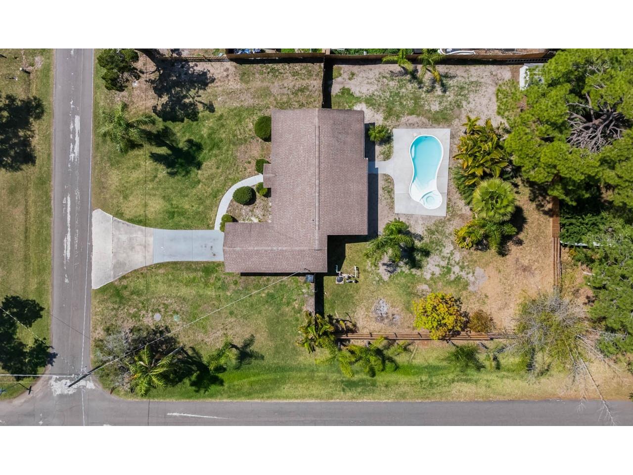 301 5th Avenue NW Ruskin FL 33570 TB8490637 image35