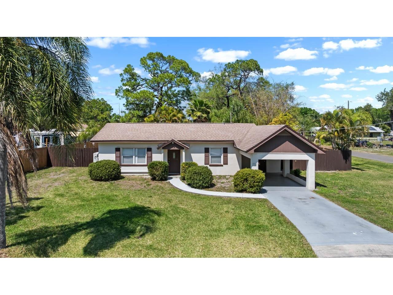 301 5th Avenue NW Ruskin FL 33570 TB8490637 image40