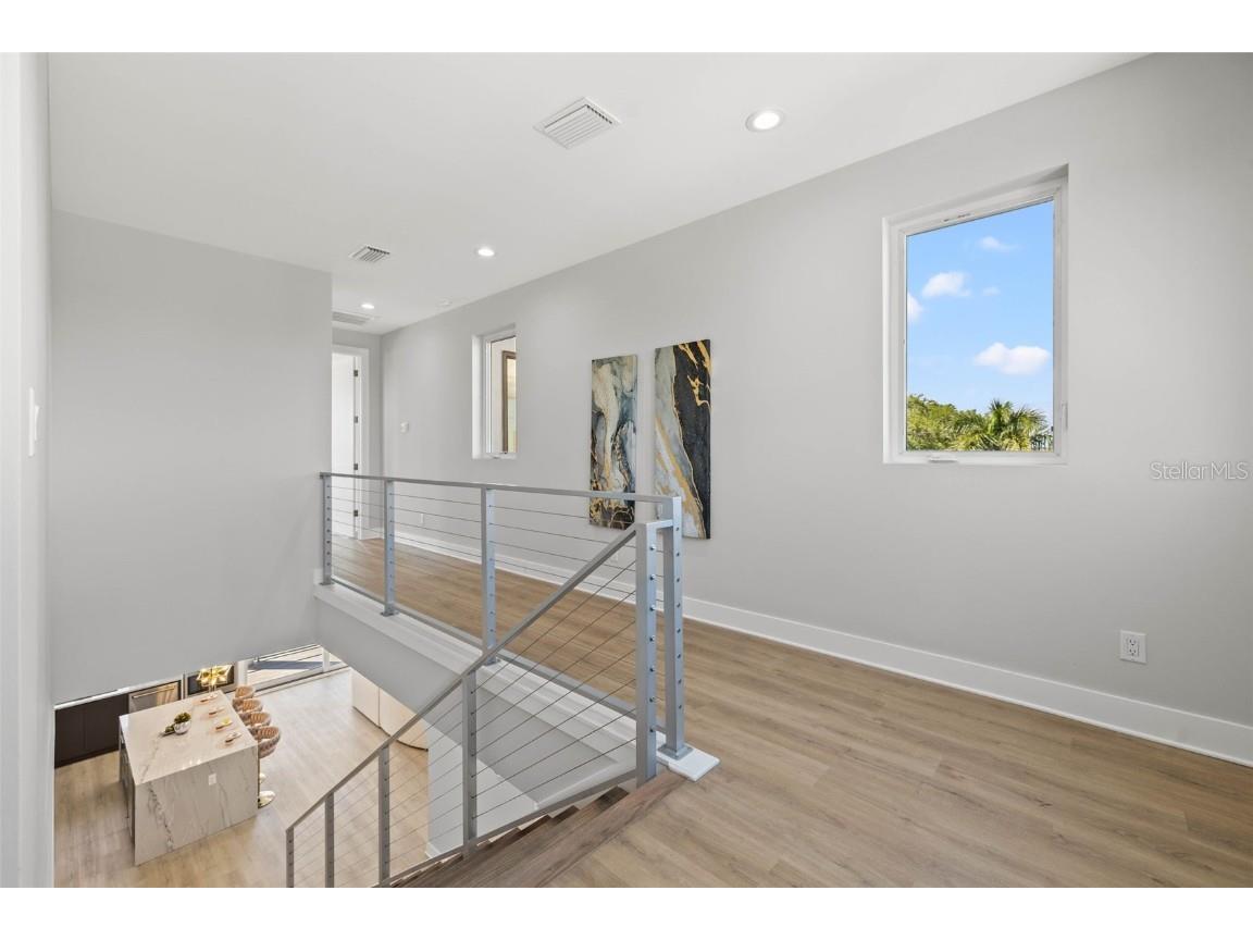 301 79th Street S Saint Petersburg FL 33707 T3511580 image28