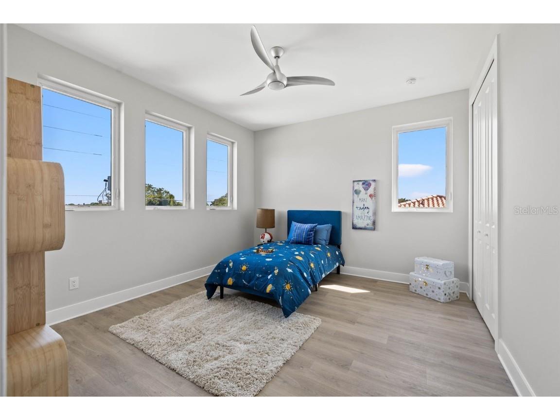 301 79th Street S Saint Petersburg FL 33707 T3511580 image31