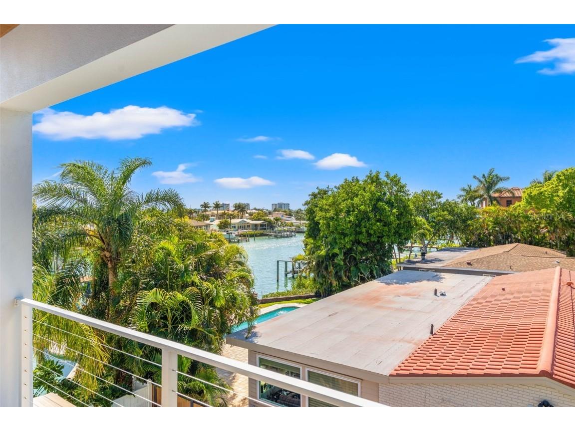 301 79th Street S Saint Petersburg FL 33707 T3511580 image37