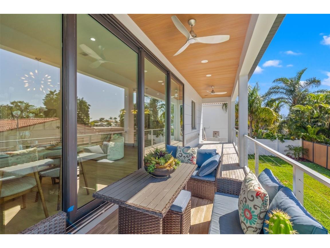 301 79th Street S Saint Petersburg FL 33707 T3511580 image44