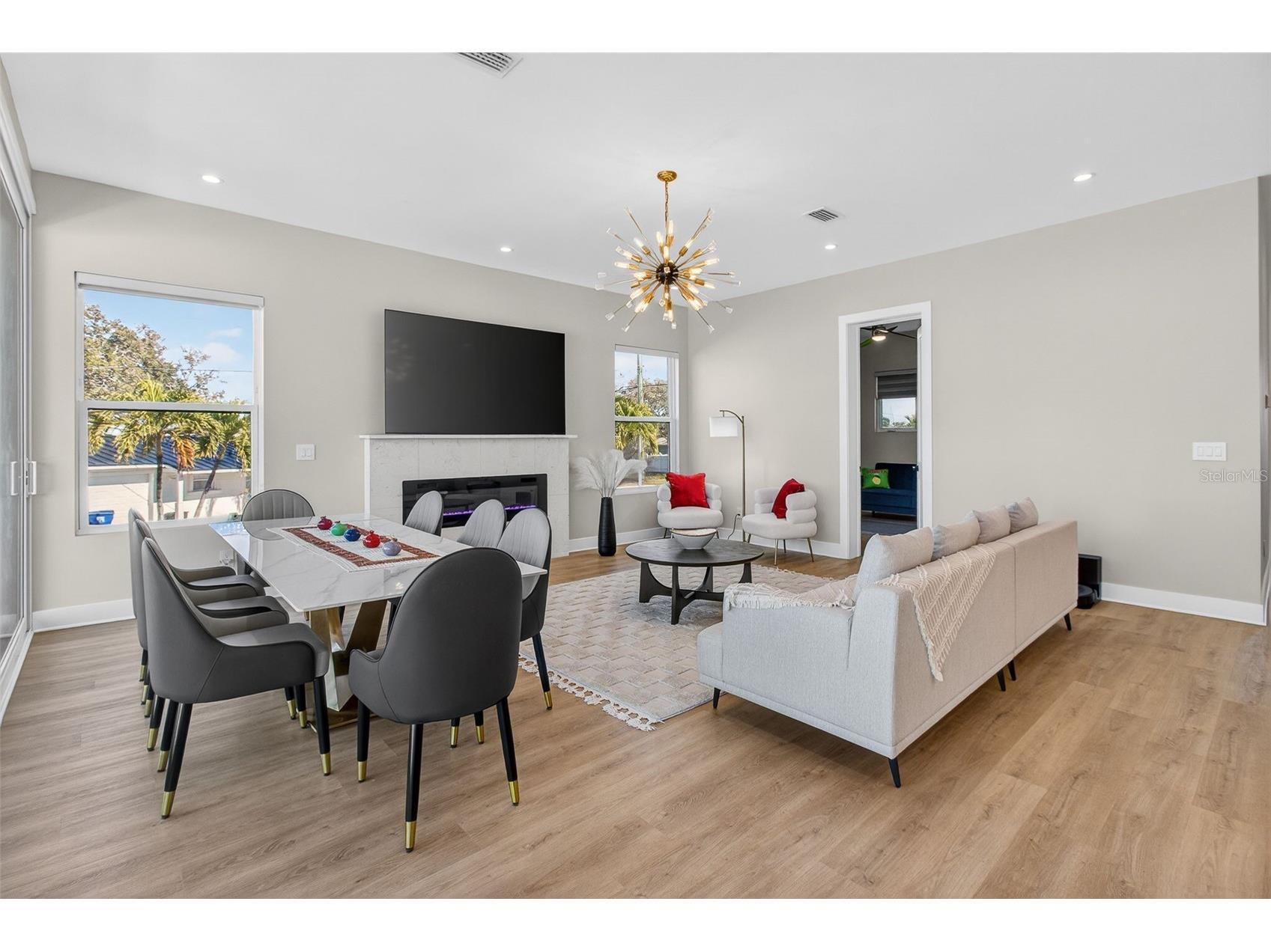 301 79th Street S Saint Petersburg FL 33707 TB8468277 image13