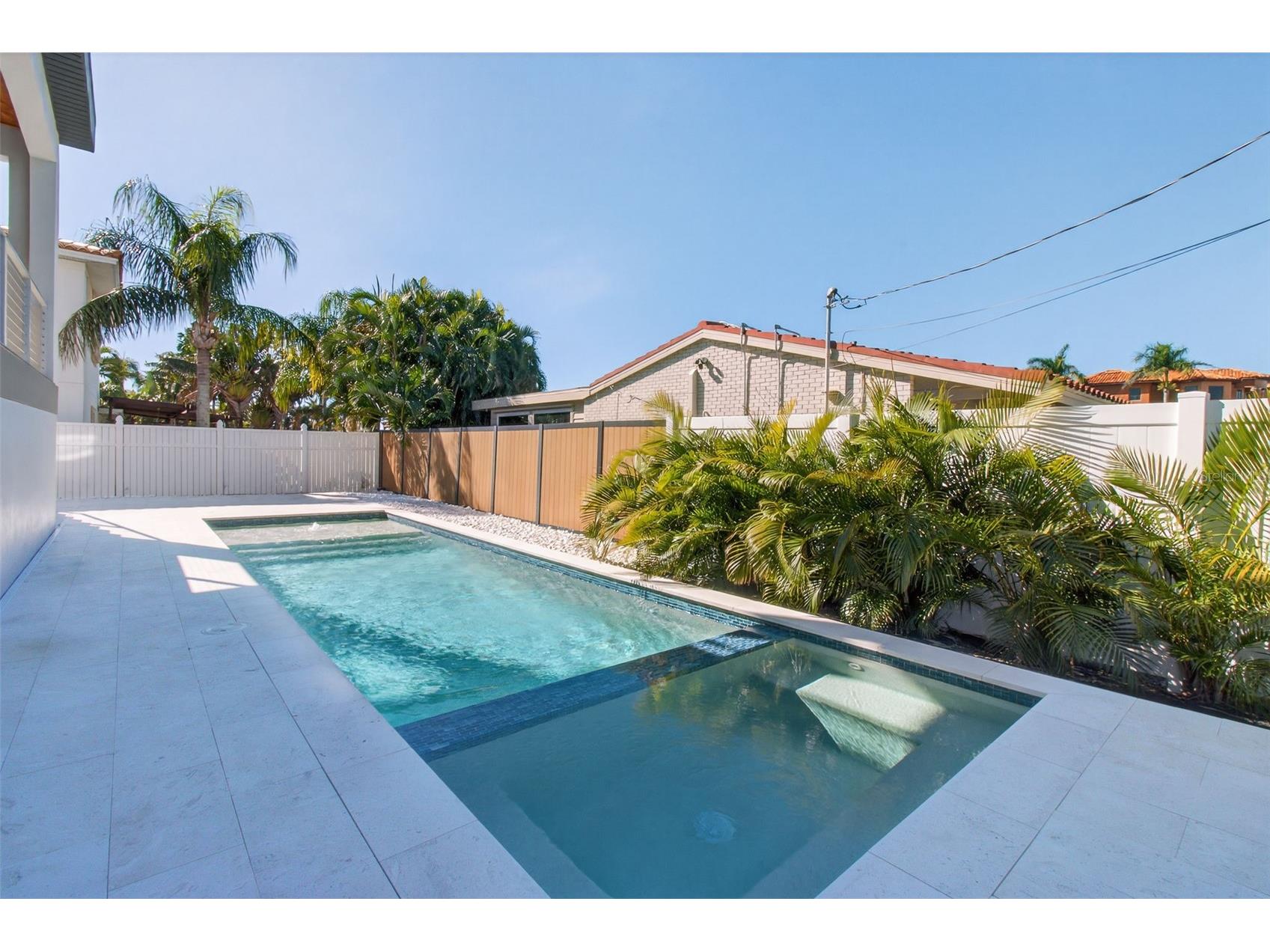 301 79th Street S Saint Petersburg FL 33707 TB8468277 image31