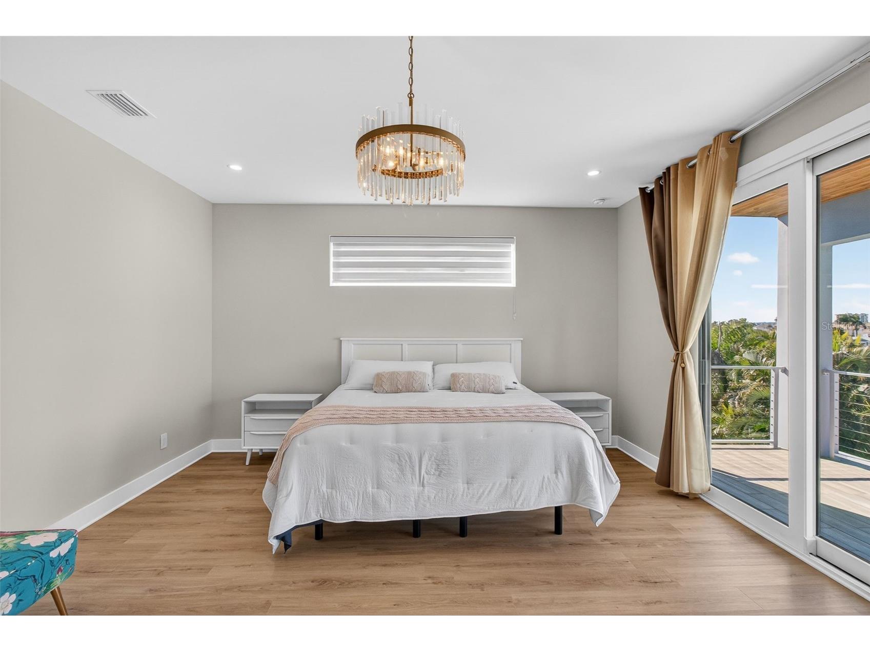 301 79th Street S Saint Petersburg FL 33707 TB8468277 image39