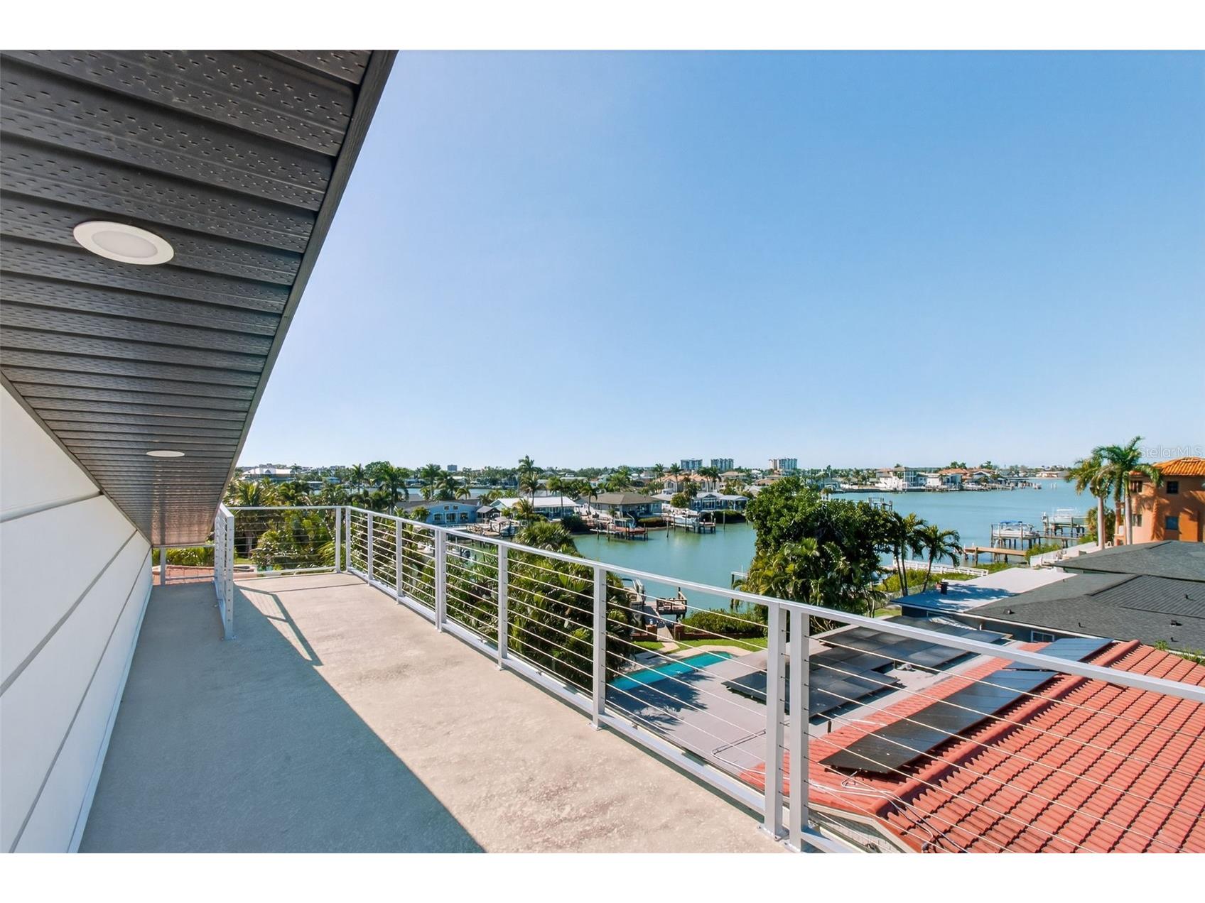 301 79th Street S Saint Petersburg FL 33707 TB8468277 image47