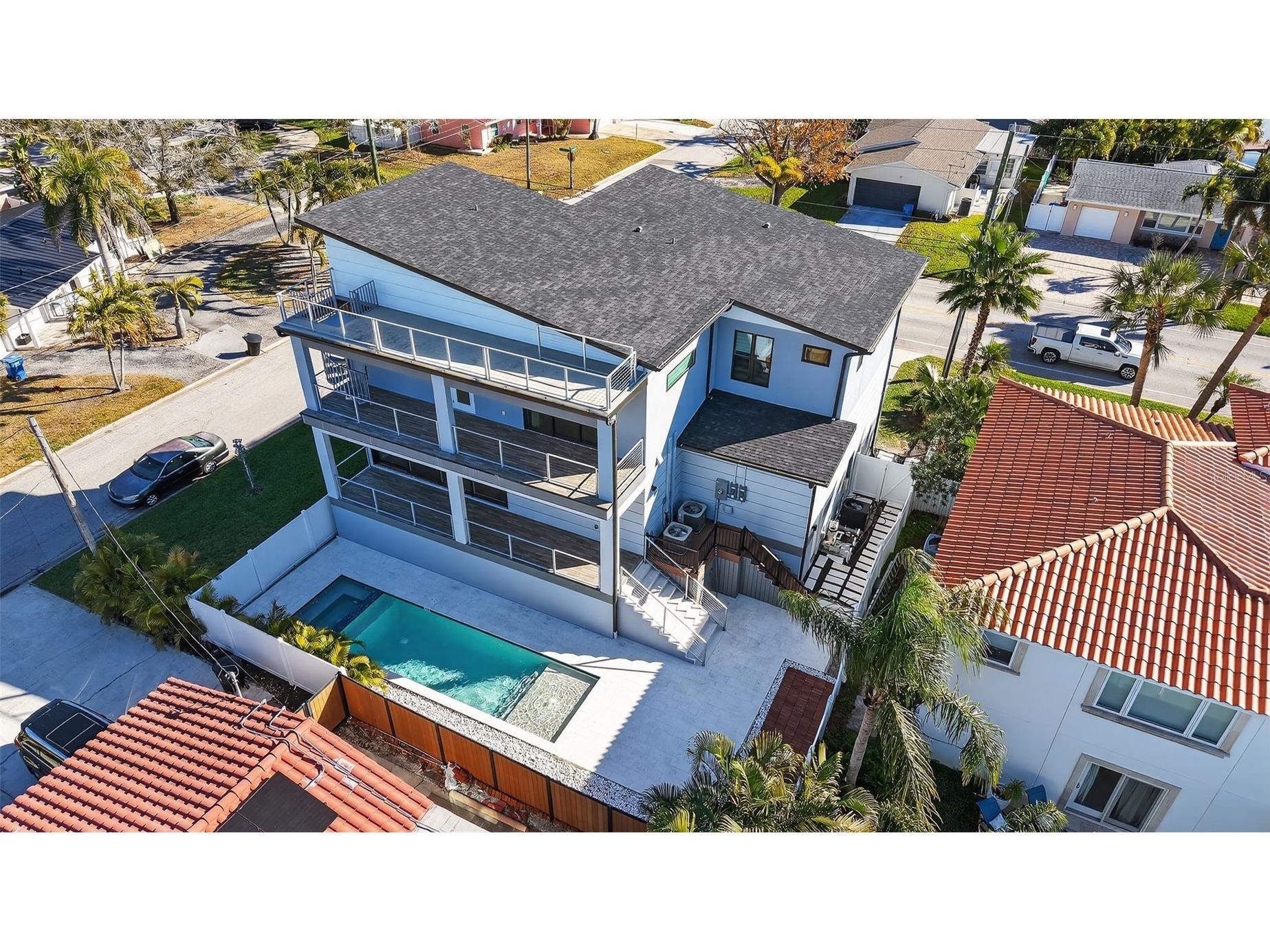 301 79th Street S Saint Petersburg FL 33707 TB8468277 image54