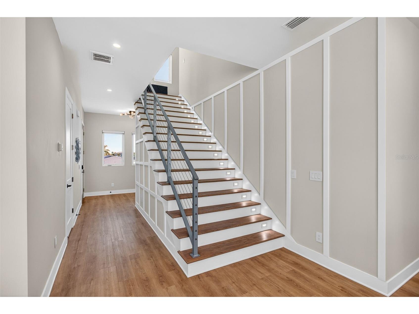 301 79th Street S Saint Petersburg FL 33707 TB8468277 image6