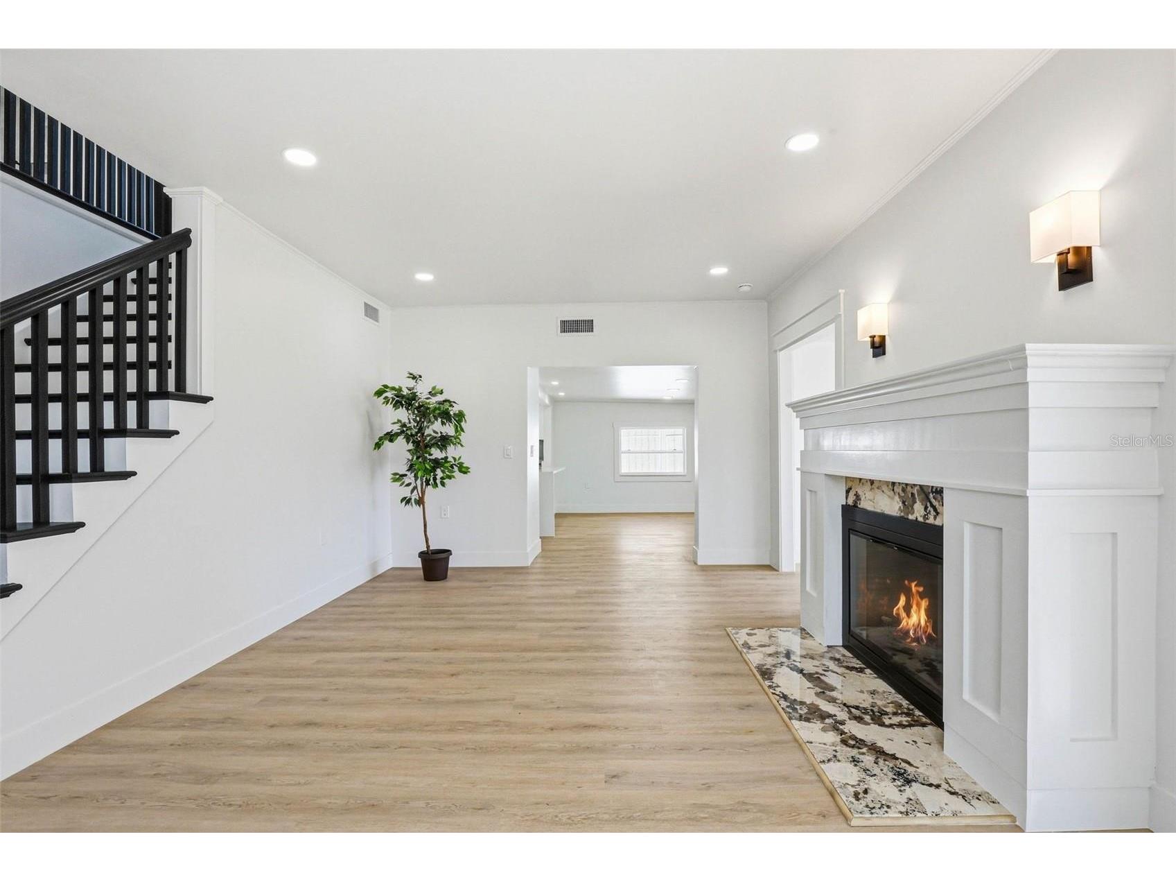 301 81st Avenue NE Saint Petersburg FL 33702 TB8520248 image16