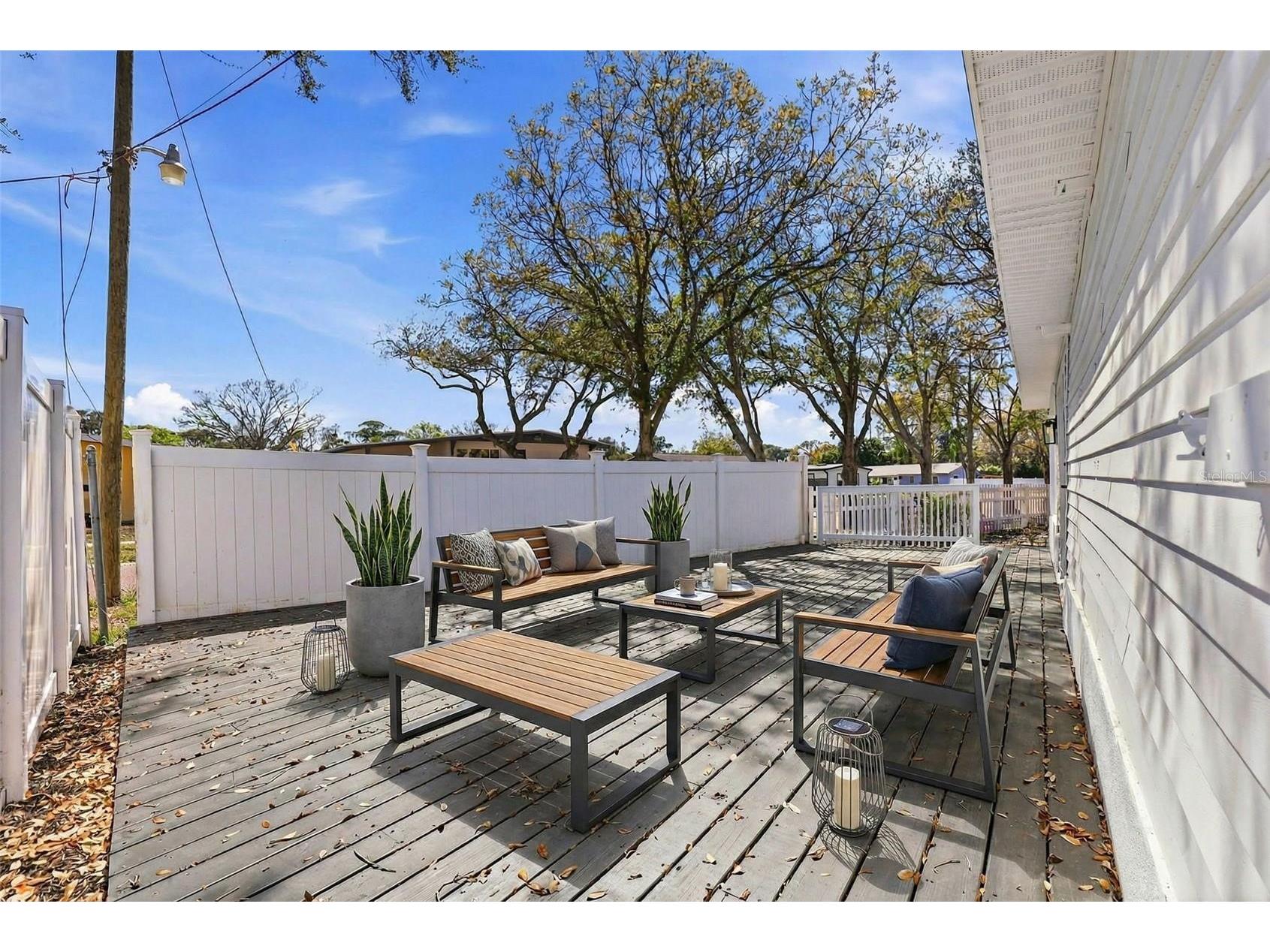 301 81st Avenue NE Saint Petersburg FL 33702 TB8520248 image38