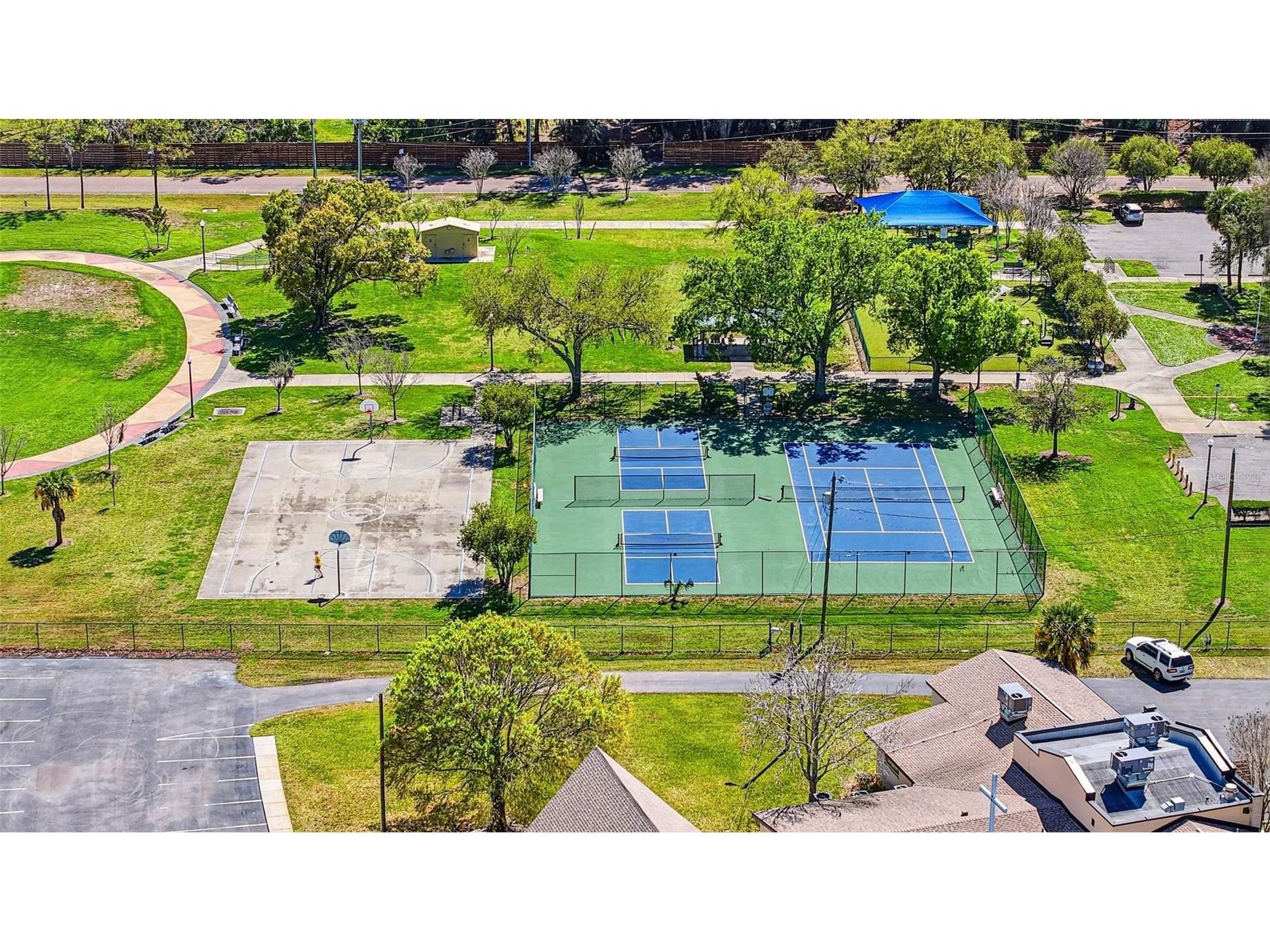 301 81st Avenue NE Saint Petersburg FL 33702 TB8520248 image48