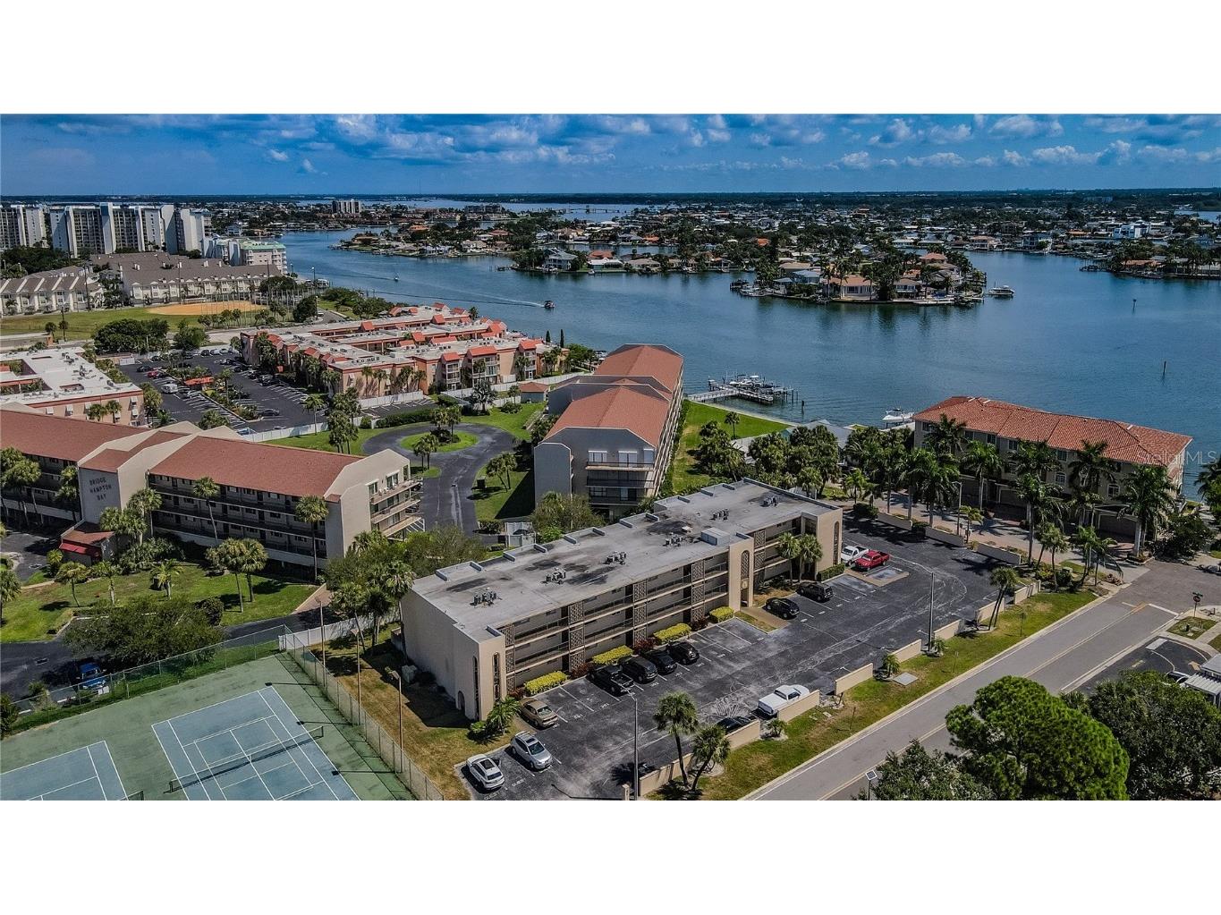 301 87th Avenue #203 Saint Pete Beach FL 33706 U8209799 image1