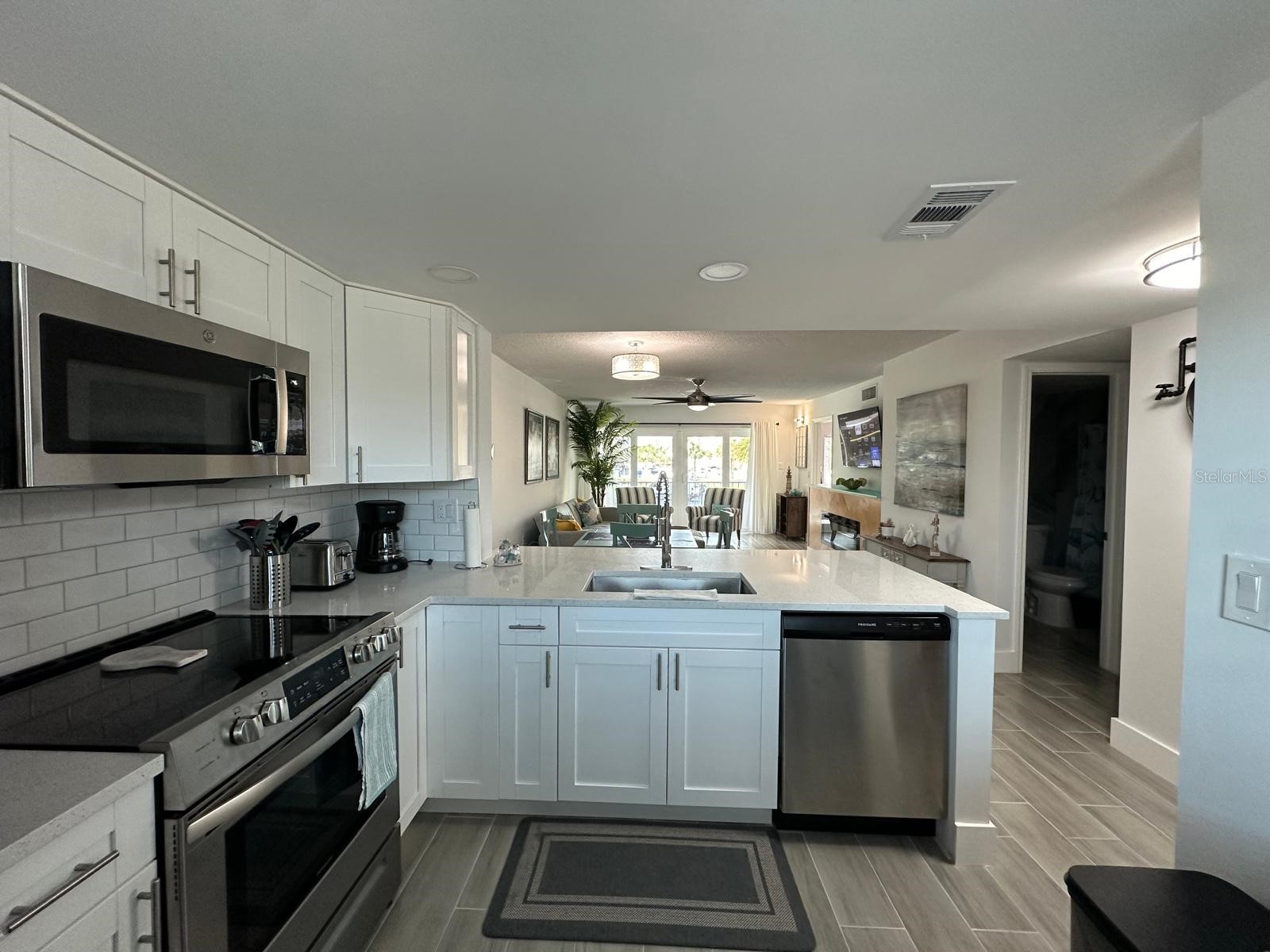 301 87th Avenue #203 Saint Pete Beach FL 33706 TB8511326 image3