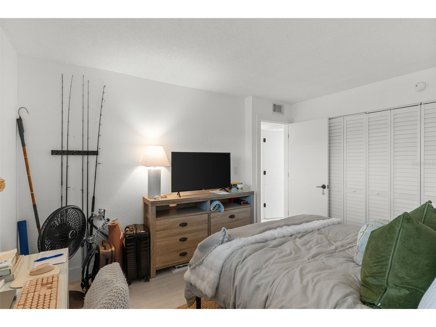 301 87th Avenue #204 Saint Pete Beach FL 33706 TB8469584 image18
