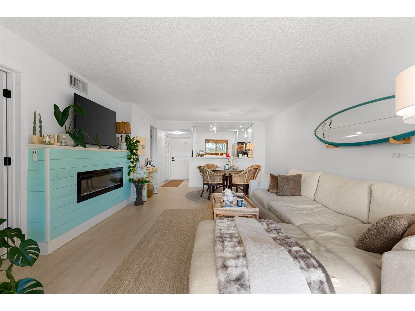 301 87th Avenue #204 Saint Pete Beach FL 33706 TB8469584 image5