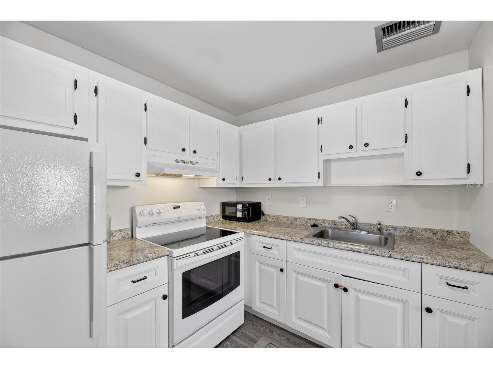 301 Andover Place S #171 Sun City Center FL 33573 TB8469773 image13