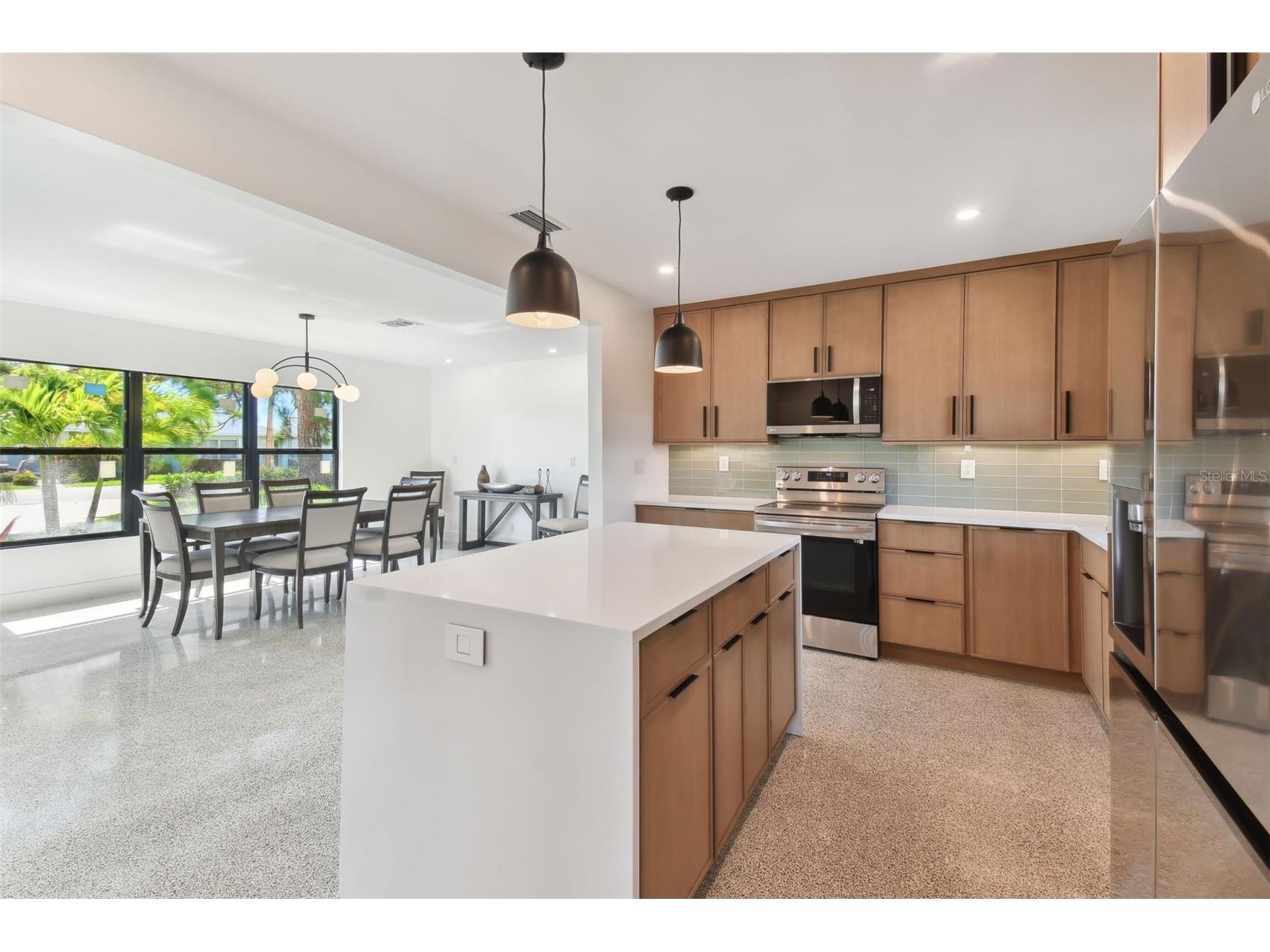 301 Aurora Street E Venice FL 34285 A4682310 image13