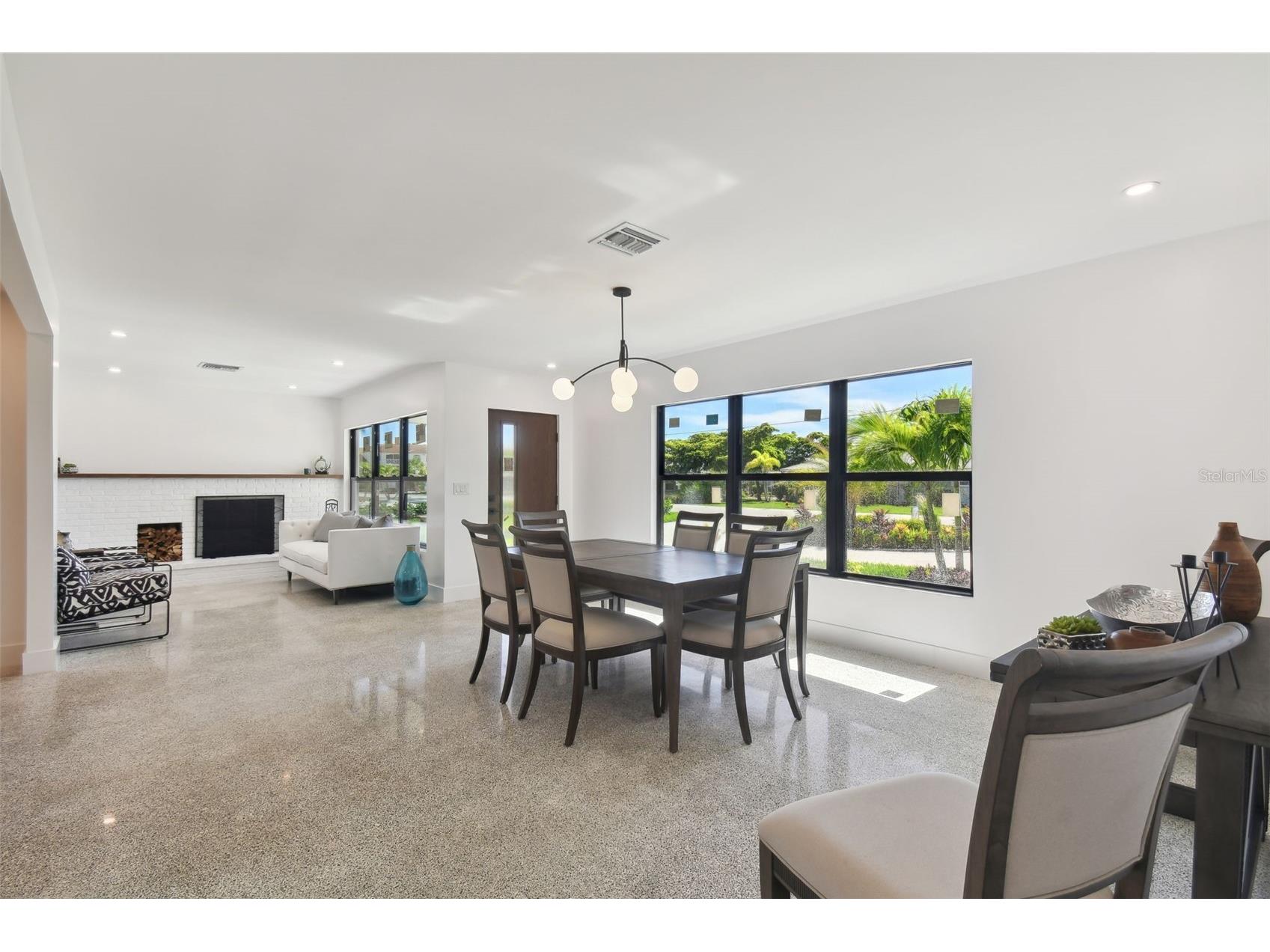 301 Aurora Street E Venice FL 34285 A4682310 image18