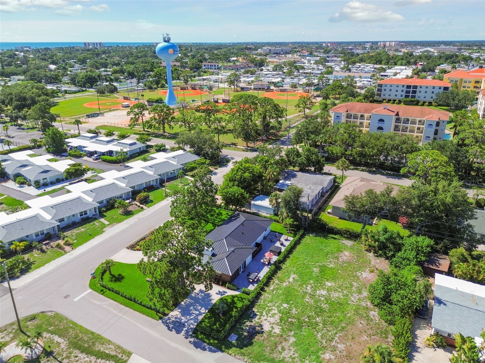 301 Aurora Street E Venice FL 34285 A4682310 image54