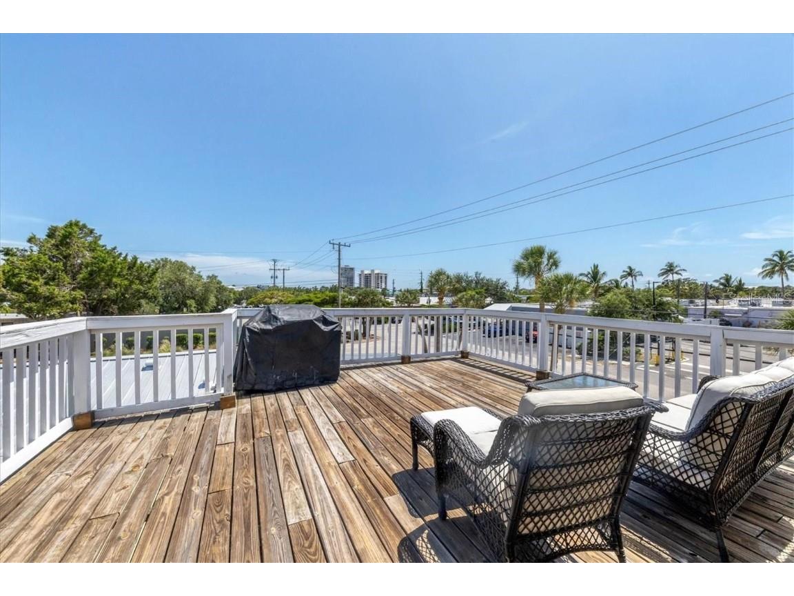 301 Avenida Madera #A Sarasota FL 34242 - Canal A4649551 image13