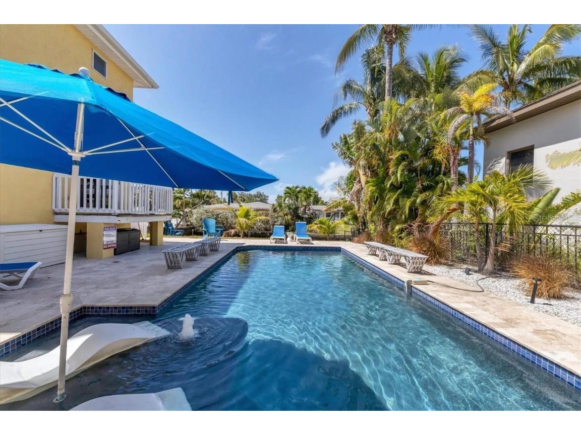 301 Avenida Madera #A Sarasota FL 34242 - Canal A4649551 image21