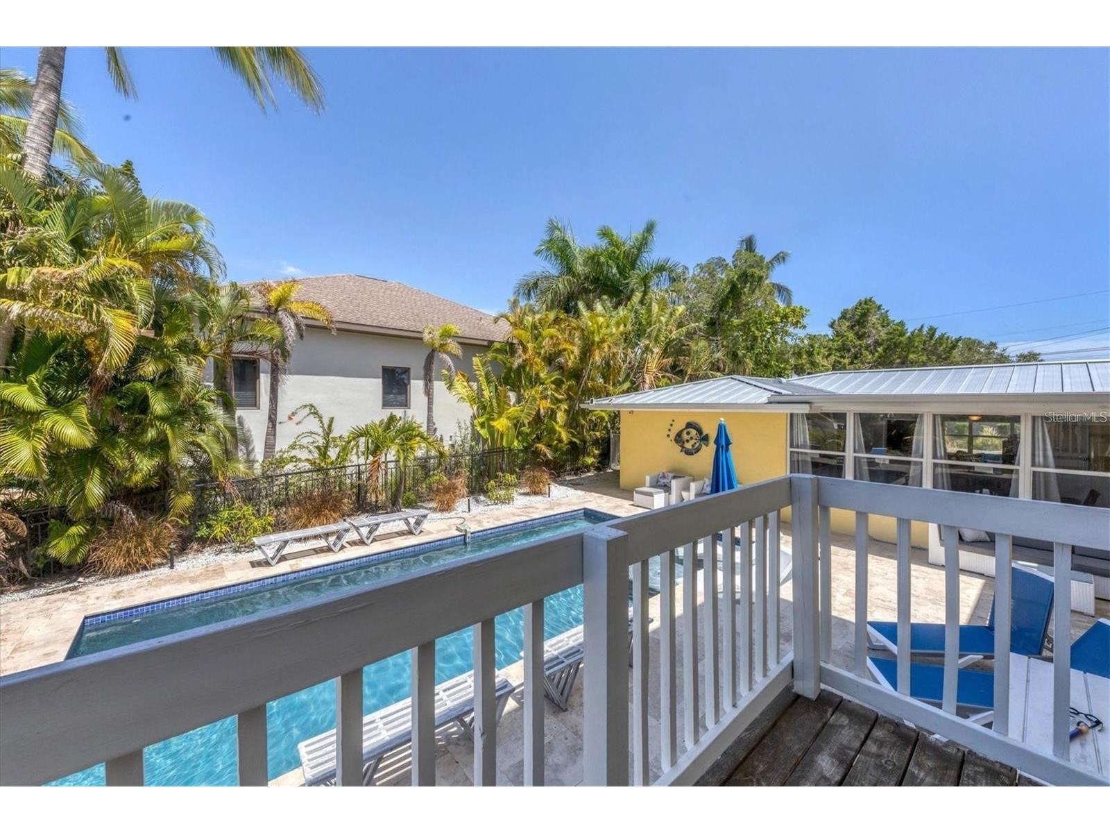 301 Avenida Madera #A Sarasota FL 34242 - Canal A4690447 image10