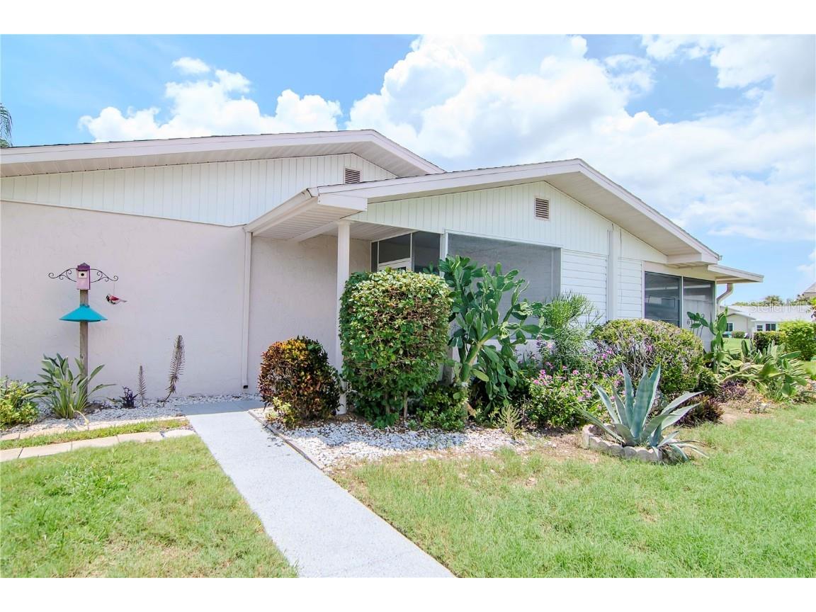 301 Canton Court #95 Sun City Center FL 33573 T3538621 image1