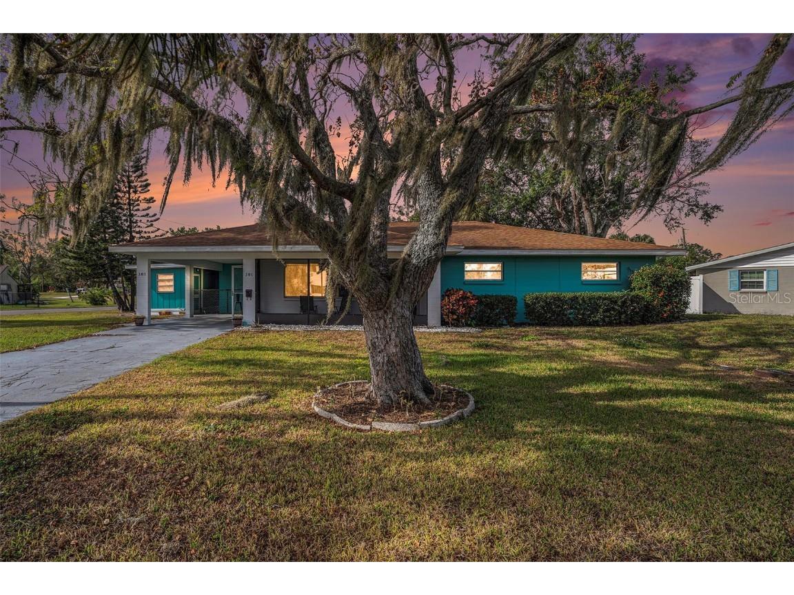 301 Carlyle Boulevard Ruskin FL 33570 - LITTLE MANATEE RIVER TB8455199 image1