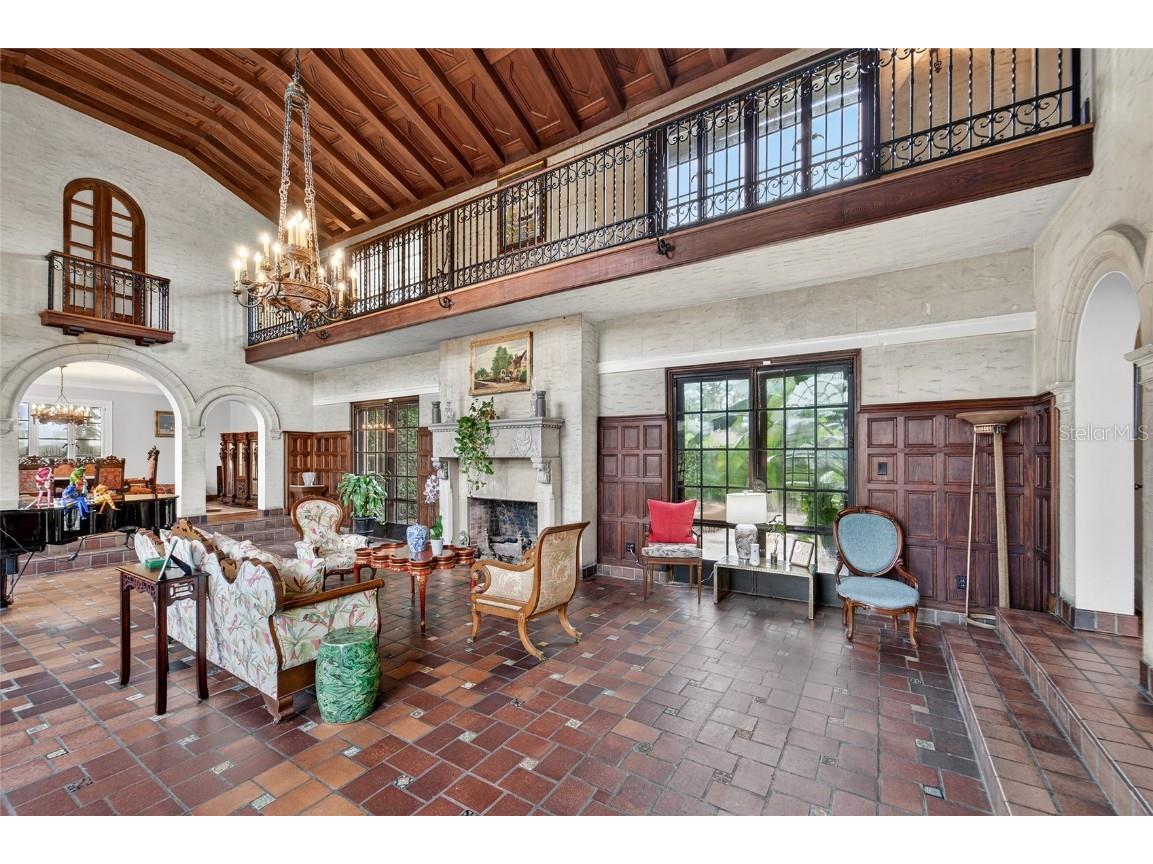 301 Caspian Street Tampa FL 33606 TB8422893 image17