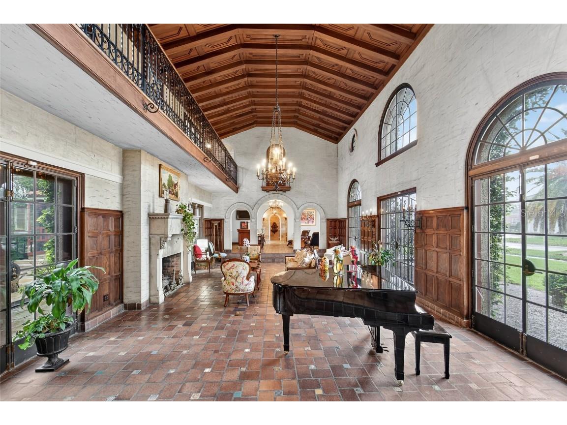 301 Caspian Street Tampa FL 33606 TB8422893 image20