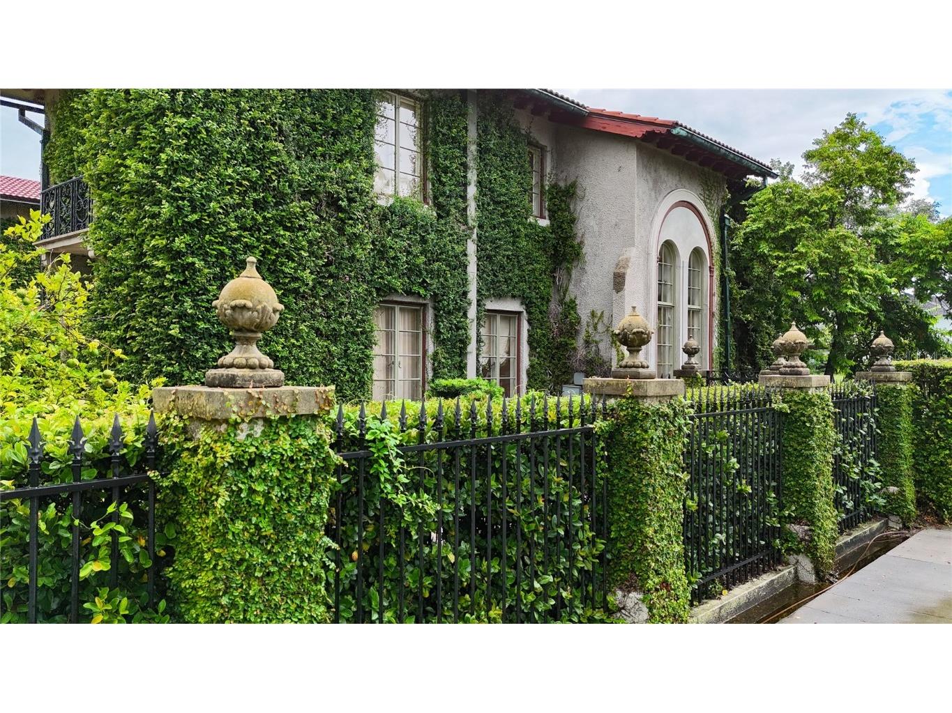 301 Caspian Street Tampa FL 33606 TB8422893 image5