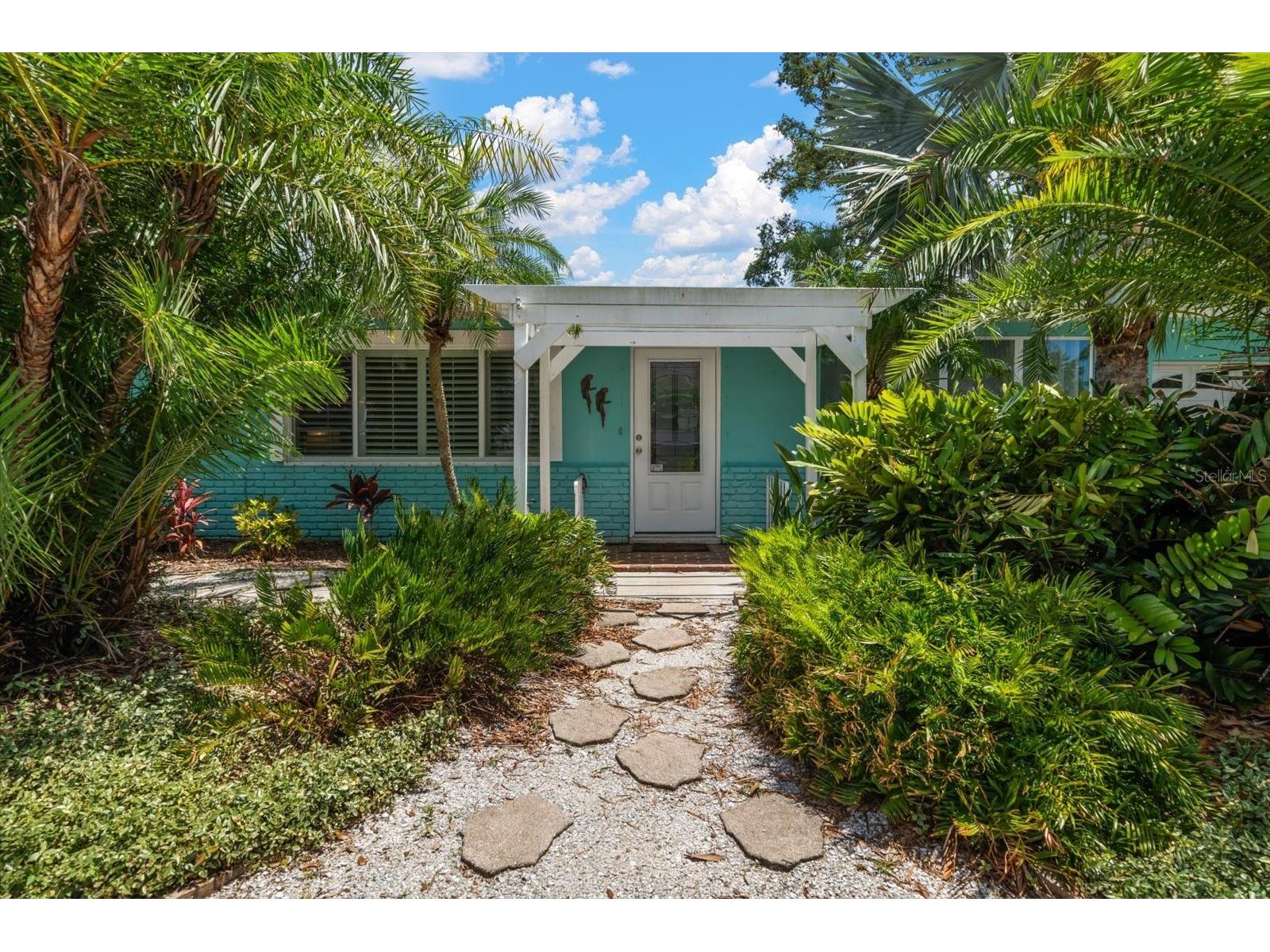 301 Cevera Drive Dunedin FL 34698 TB8501978 image1