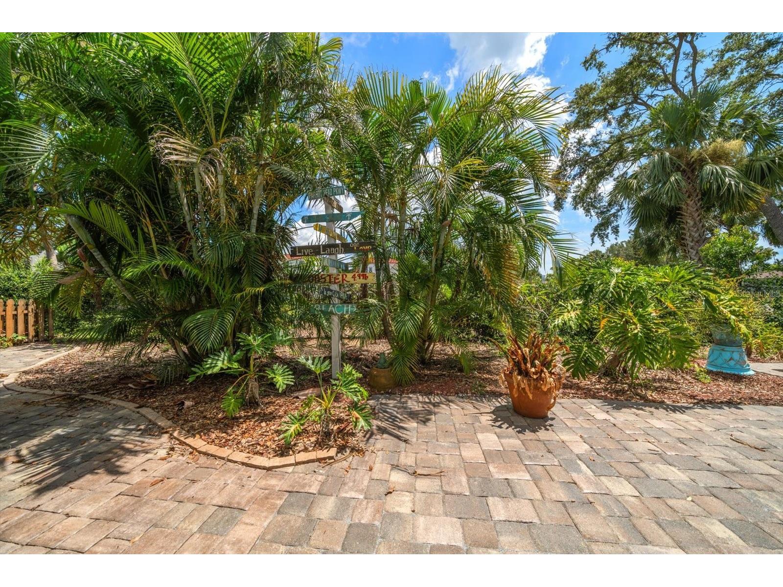 301 Cevera Drive Dunedin FL 34698 TB8501978 image24