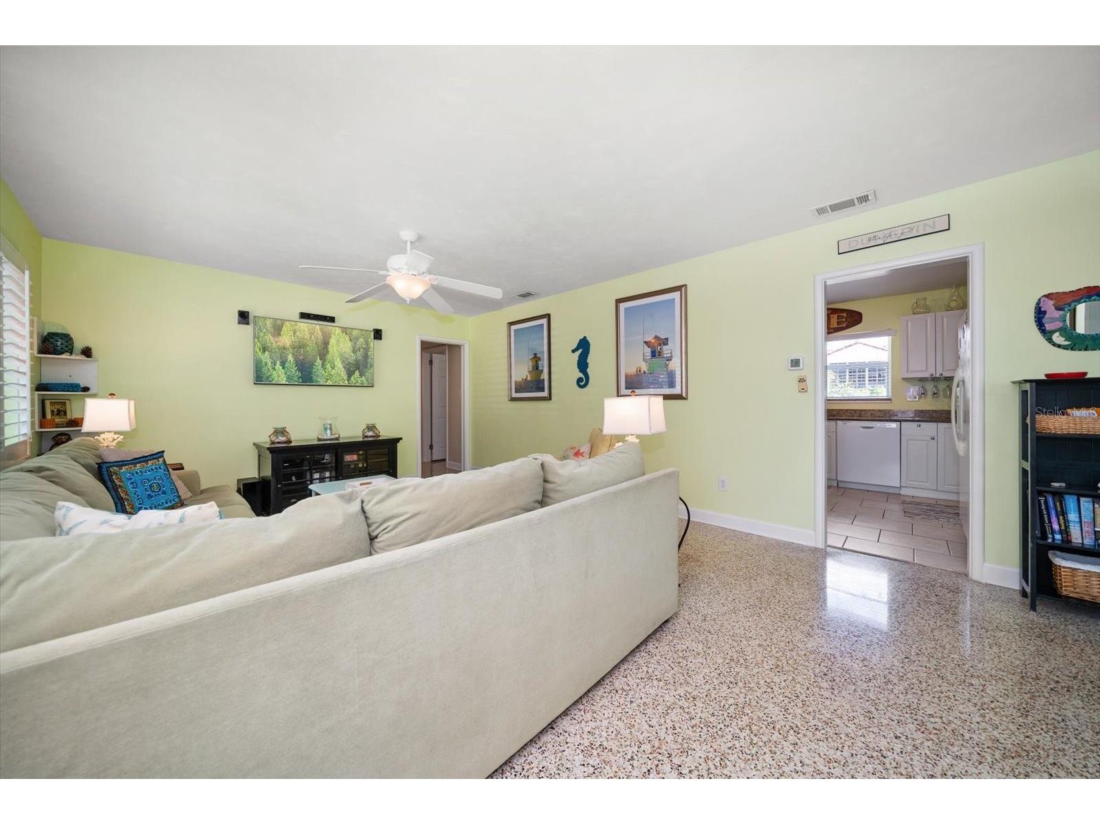 301 Cevera Drive Dunedin FL 34698 TB8501978 image9