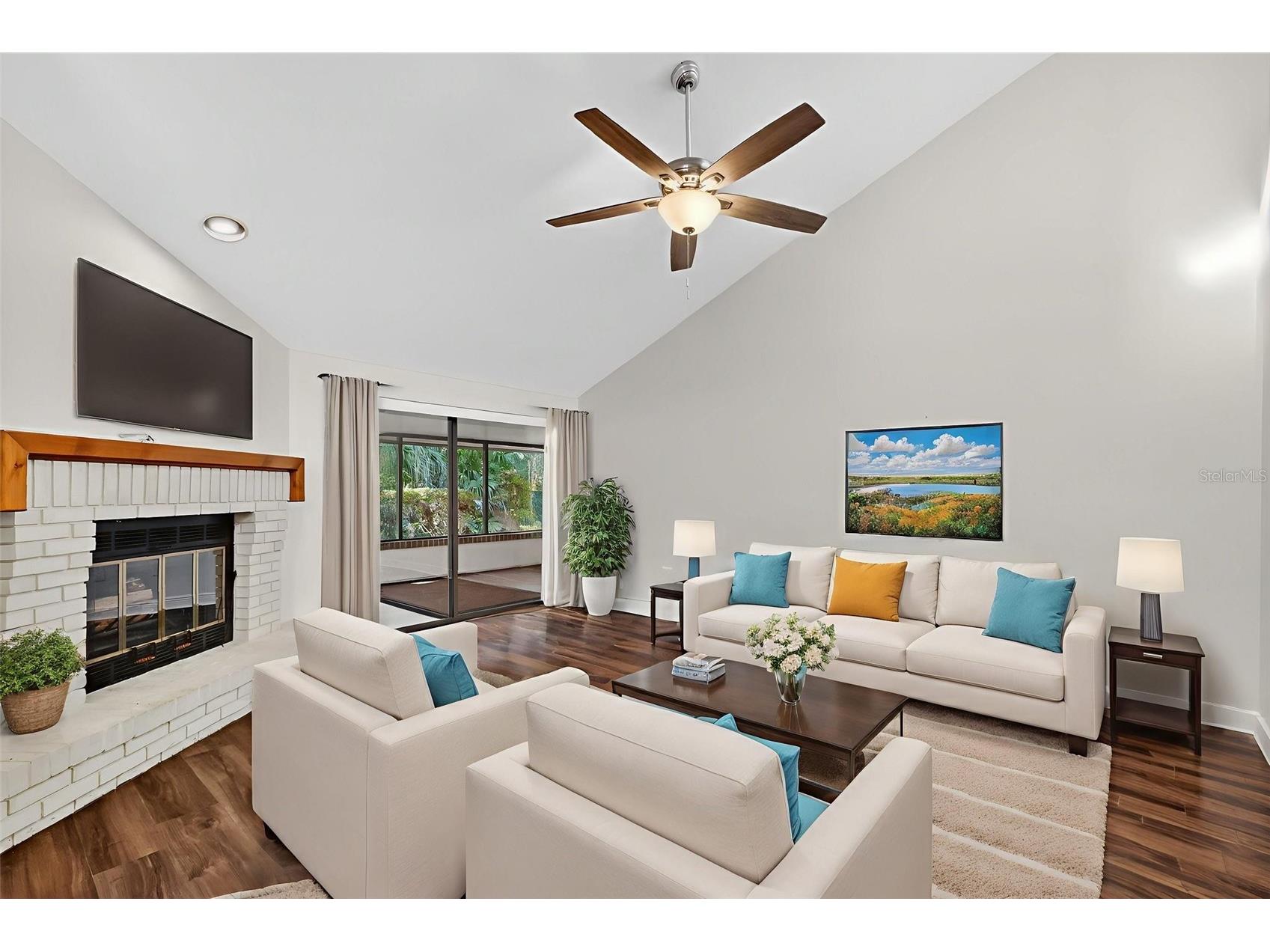 301 Clusterwood Drive Yalaha FL 34797 - LAKE HARRIS CHAIN OF LAKES G5107543 image14