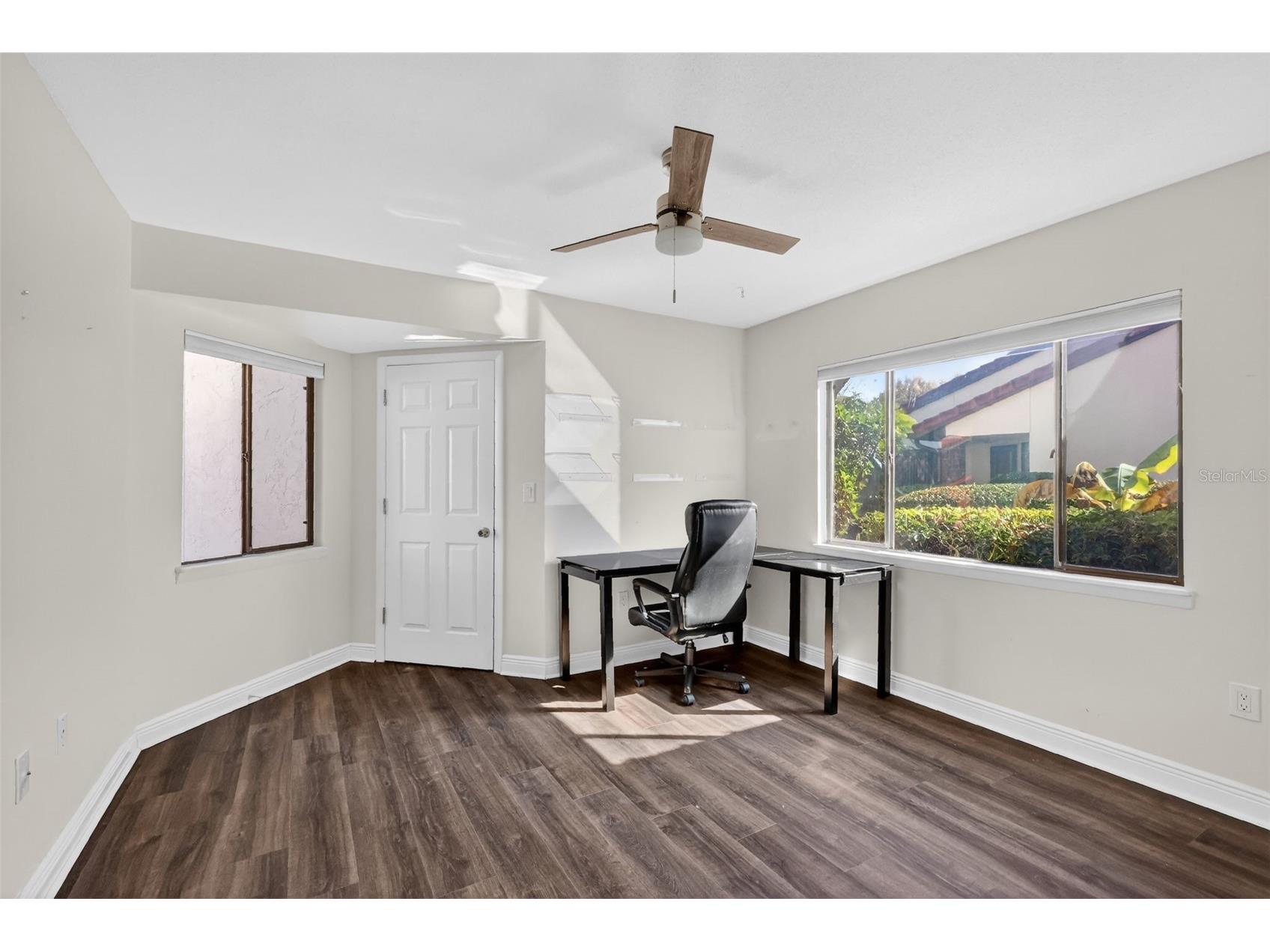 301 Clusterwood Drive Yalaha FL 34797 - LAKE HARRIS CHAIN OF LAKES G5107543 image28