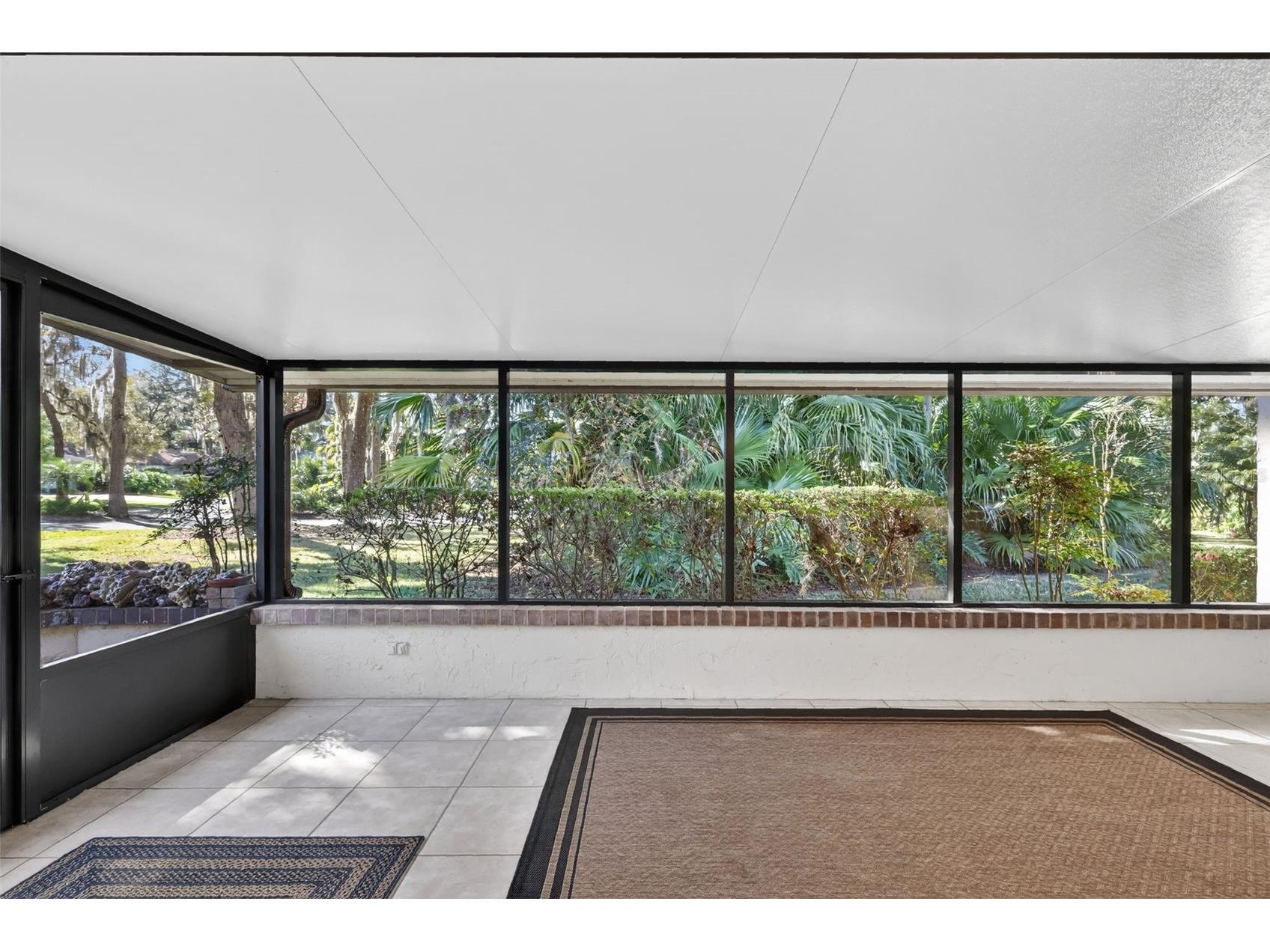 301 Clusterwood Drive Yalaha FL 34797 - LAKE HARRIS CHAIN OF LAKES G5107543 image35