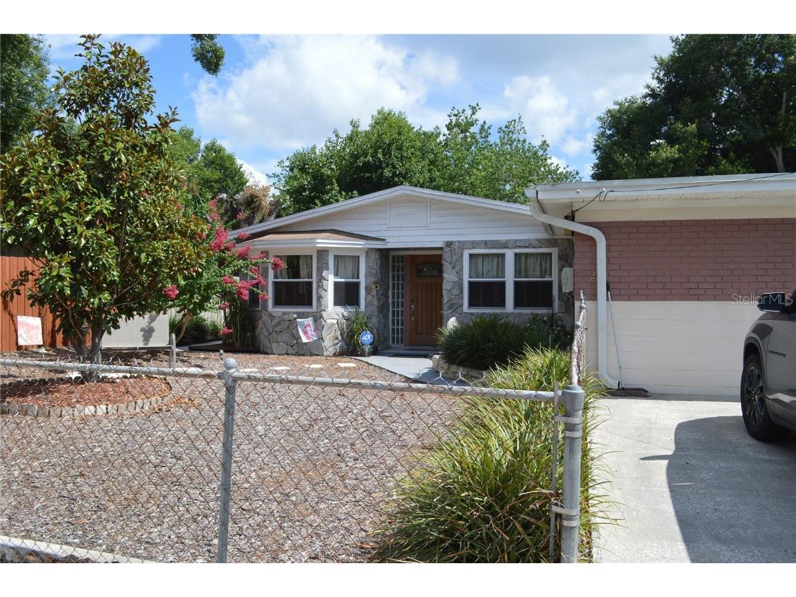 301 E 119th Avenue Tampa FL 33612 S5107416 image1