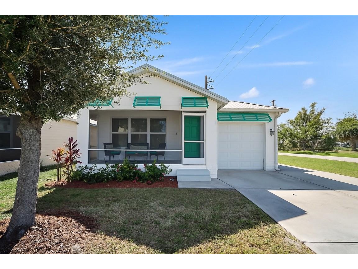 301 E Grace Street Punta Gorda FL 33950 A4670738 image1