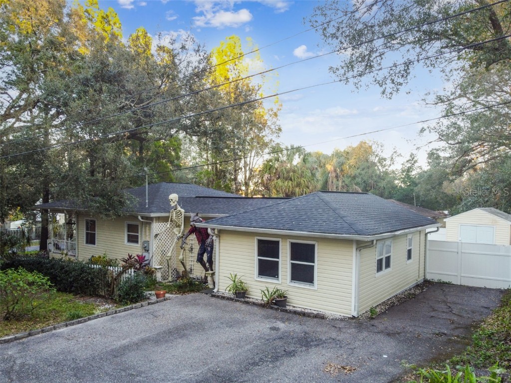 301 E Hollywood Street Tampa FL 33604 T3424071 image1